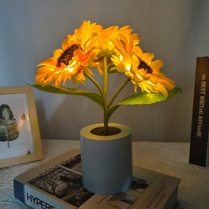 Sunflower LED Table Lamp – Warm Ambient Lighting & Cozy Home Décor Accent